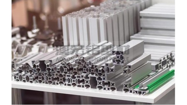 還在為笨重與高耗能買單？鋁材“輕時代”已按下加速鍵