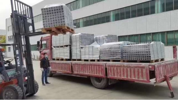 工業鋁型材出廠時需要經過哪些檢測呢？澳宏為您解答！