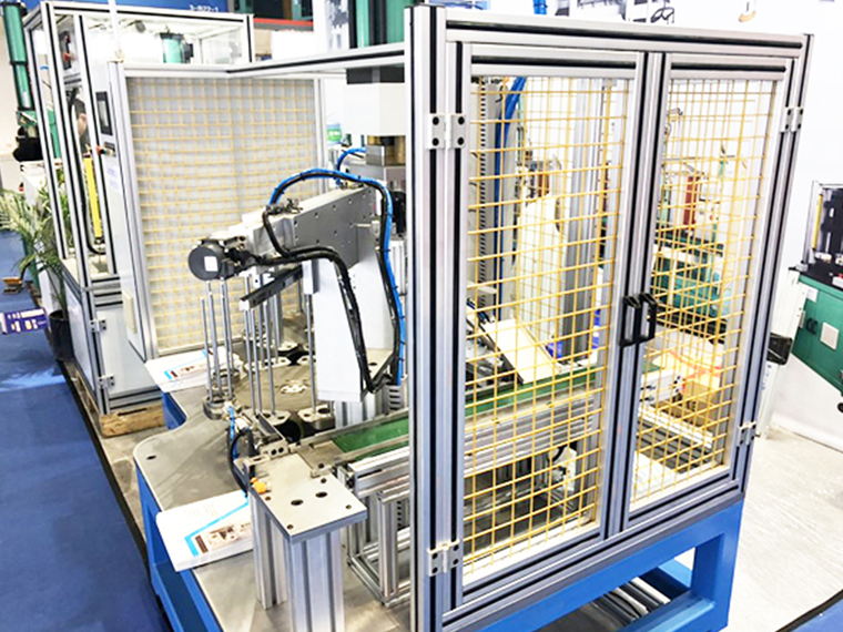 工業生產鋁型材架子安裝如何提升精度？-澳宏工業鋁型材