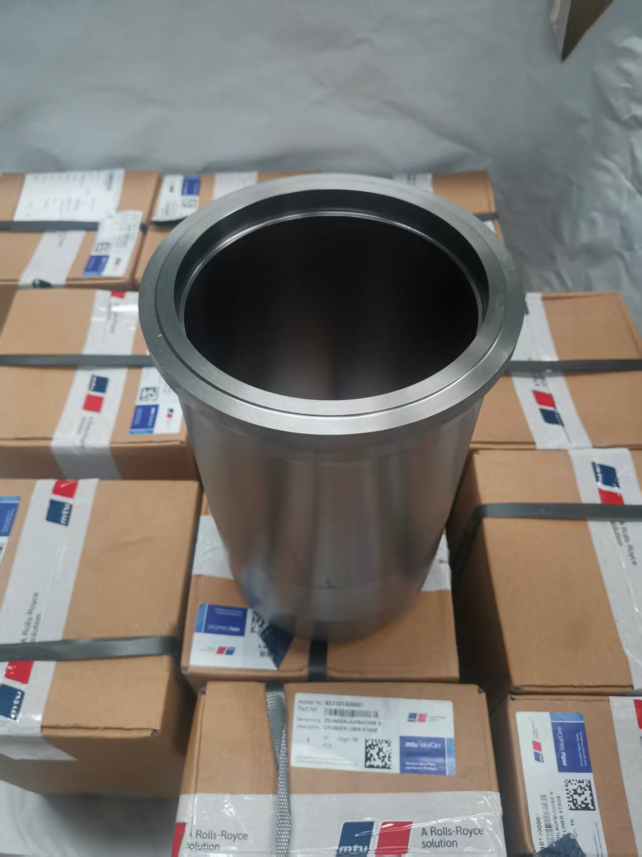 MTU發動機原裝缸套CYLINDER LINER STAGE0 X53101300001